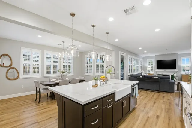 $1,750,000 | 101-101 Willow Oak Drive, Pleasant Hill, CA 94523