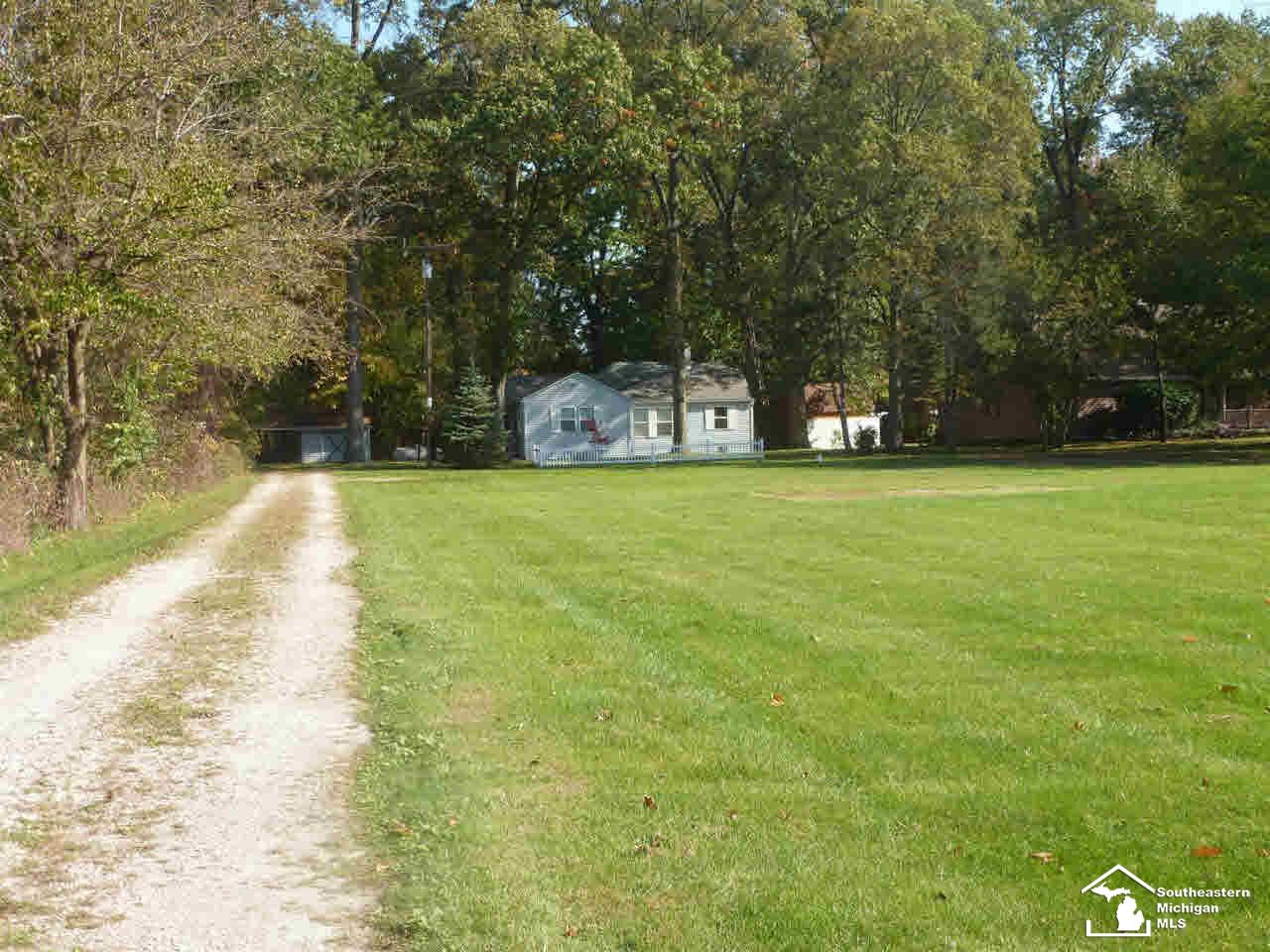 8016 Adler Road Lambertville, MI 48144 - Photo 11 of 13 Over Half An Acre