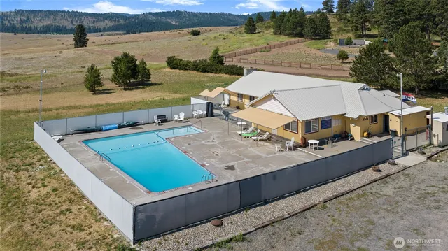 a view of a bench in a yard