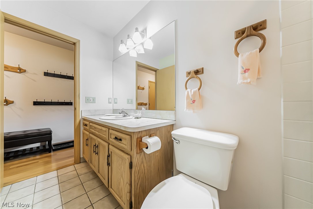 2623 Butterwing Road Cleveland, OH 44124 - Photo 27 of 50 Bathroom