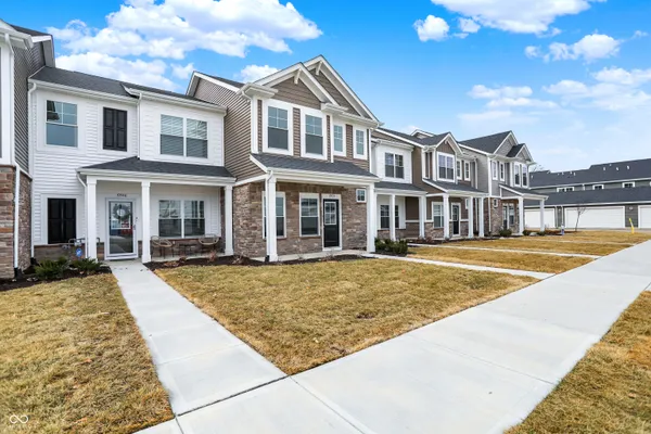 $313,984 | 19552 Northwest Drive, Westfield, IN 46074