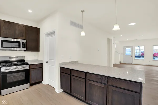 $313,984 | 19552 Northwest Drive, Westfield, IN 46074