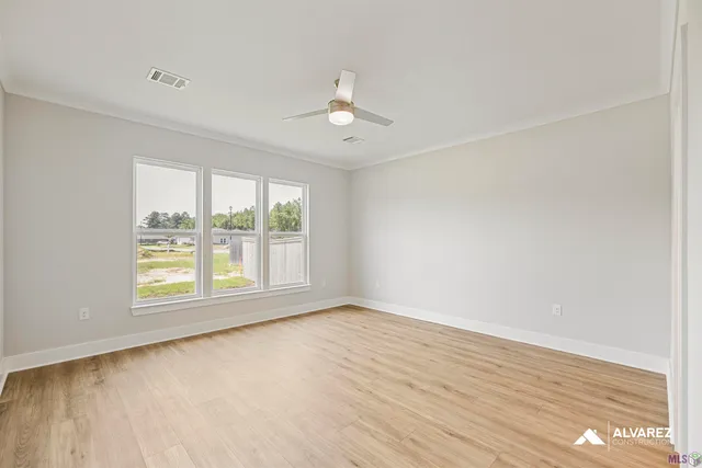 $389,990 | 26572 Vanissa Drive, Denham Springs, LA 70726