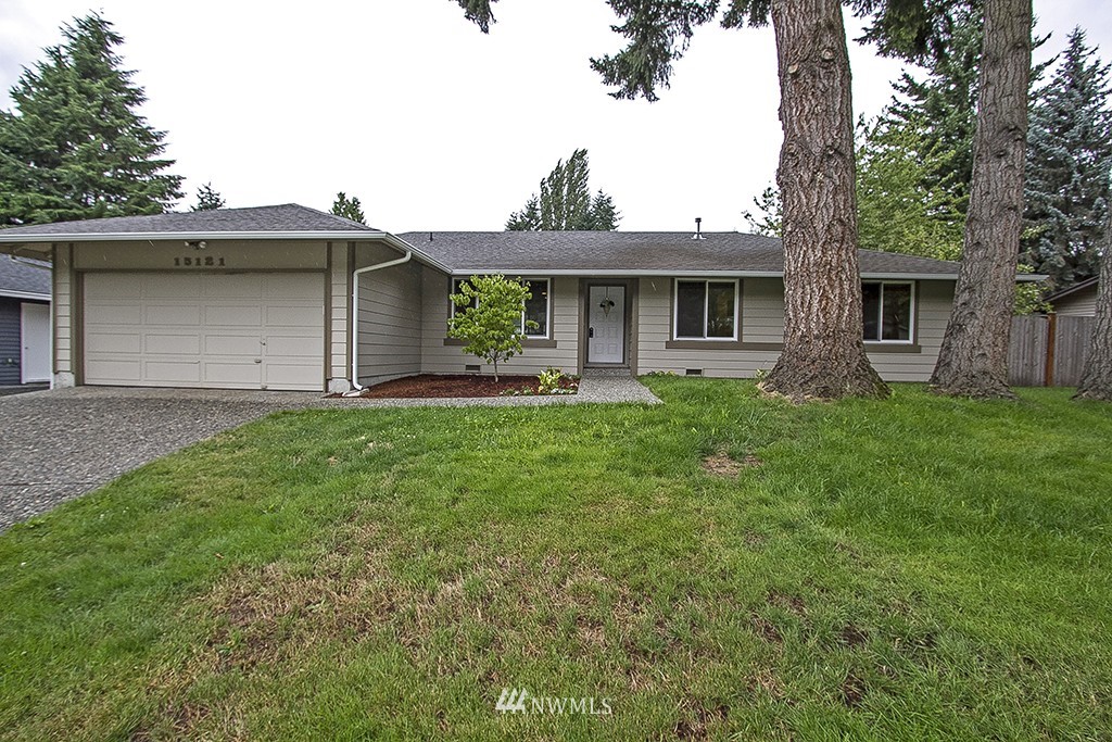 15121 111th Avenue Northeast Bothell, WA 98011 - Photo 1 of 16 Gallery Image 1