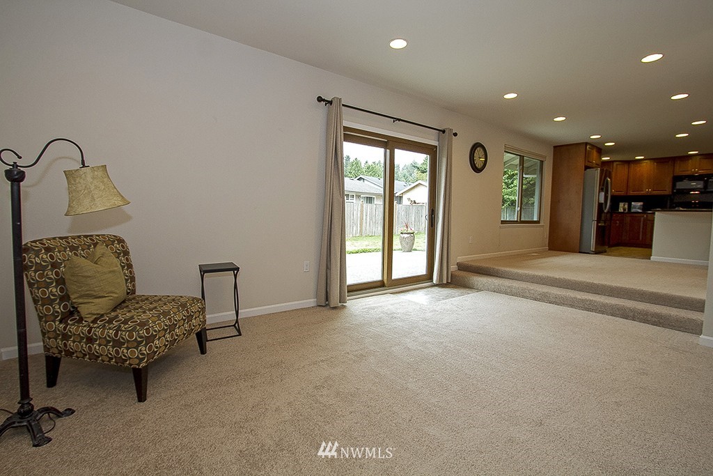 15121 111th Avenue Northeast Bothell, WA 98011 - Photo 14 of 16 Gallery Image 14