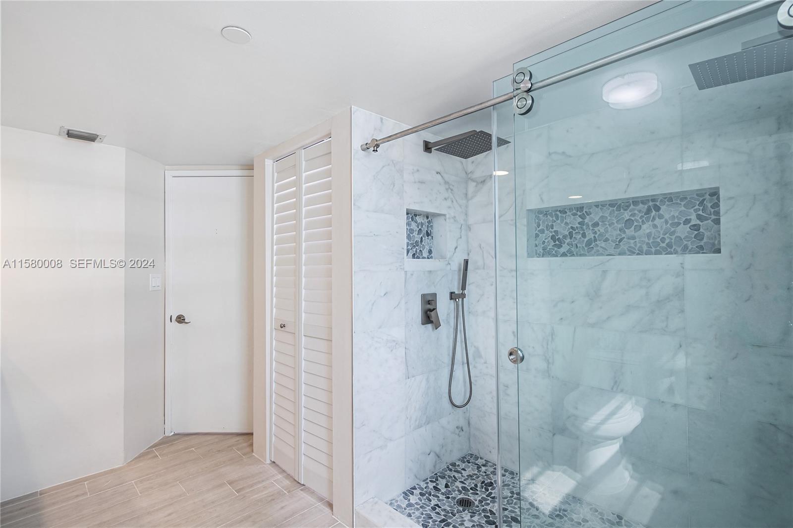 151 Southeast 15th Road, Unit 2201 Miami, FL 33129 - Photo 7 of 29