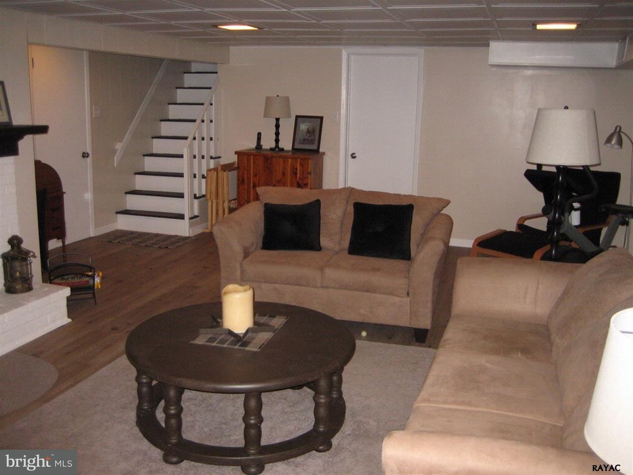 1210 Ruxton Road York, PA 17403 - Photo 20 of 25 Gallery Image 20