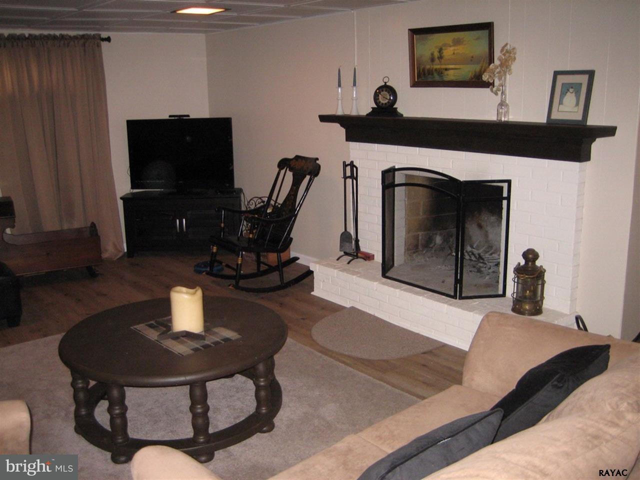 1210 Ruxton Road York, PA 17403 - Photo 22 of 25 Gallery Image 22