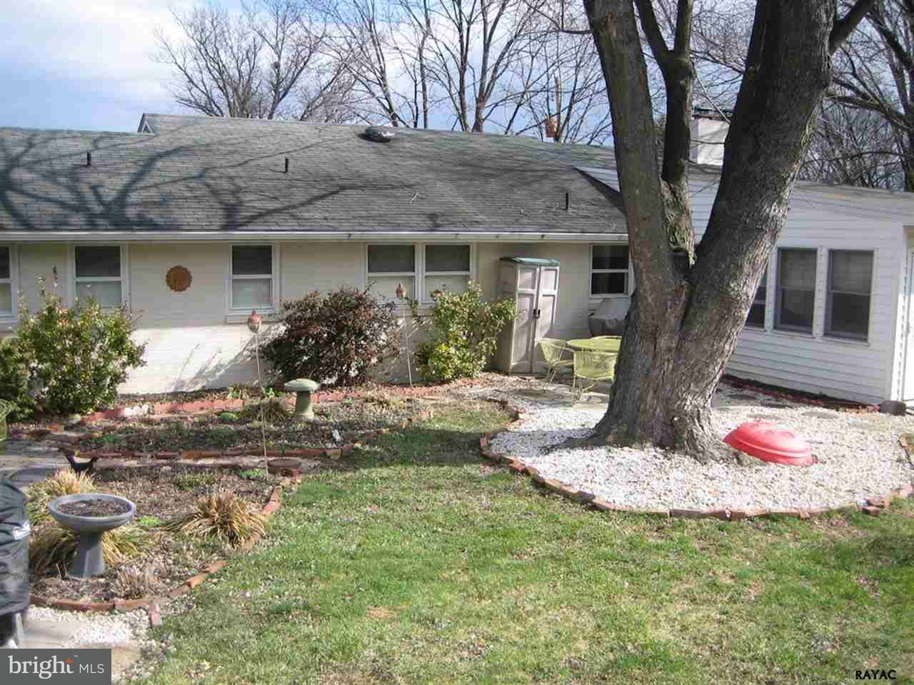 1210 Ruxton Road York, PA 17403 - Photo 23 of 25 Gallery Image 23