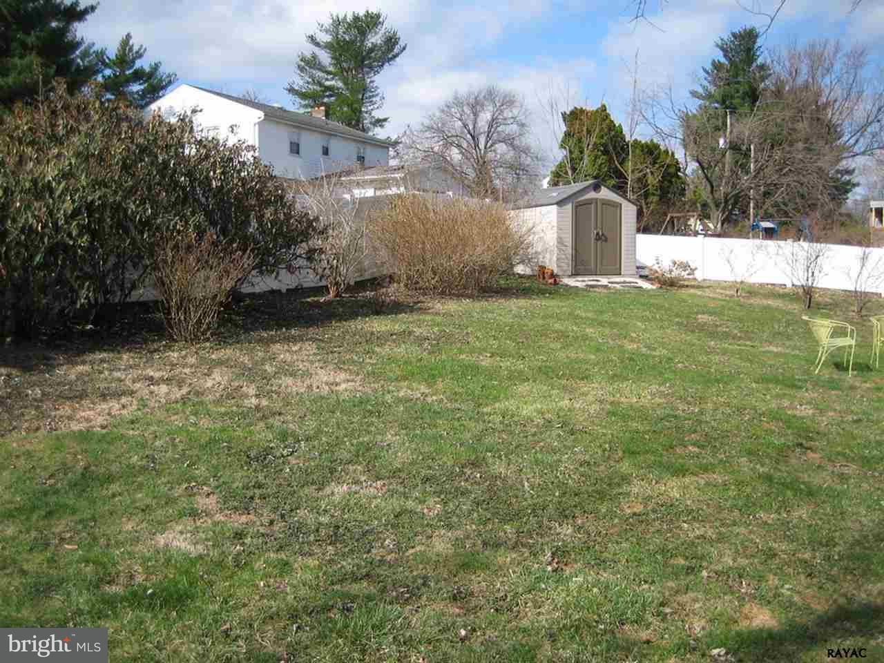 1210 Ruxton Road York, PA 17403 - Photo 24 of 25 Gallery Image 24