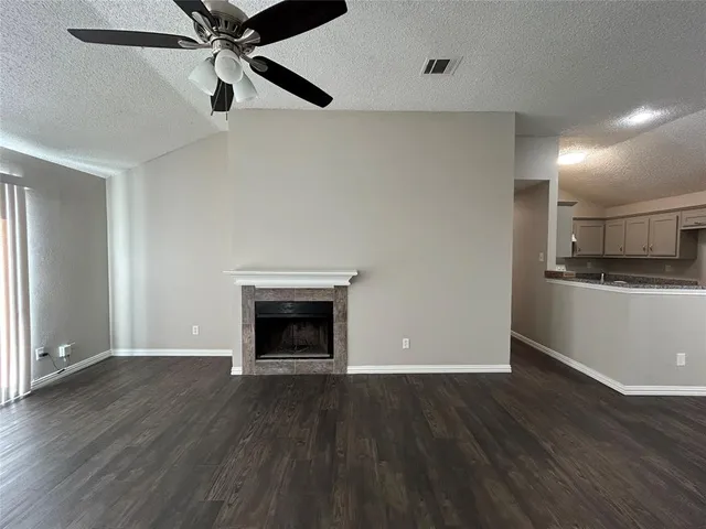 $1,695 | 6709 Silver Sage Drive, Fort Worth, TX 76137