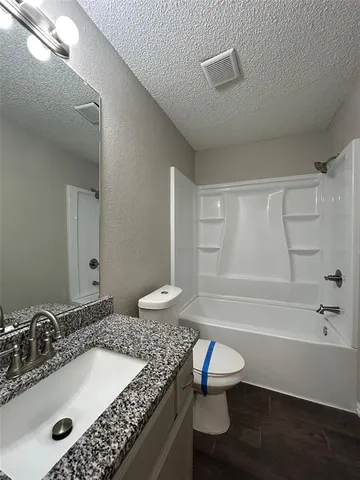 $1,695 | 6709 Silver Sage Drive, Fort Worth, TX 76137