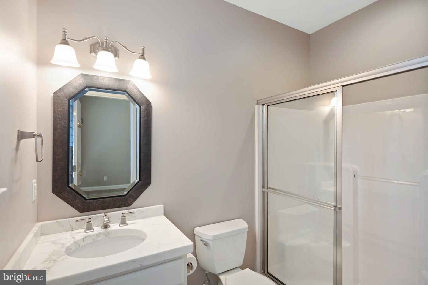 211 Kresson Gibbsboro Road Voorhees, NJ 08043 - Photo 17 of 35 Main level full bath attached, main level bedroom