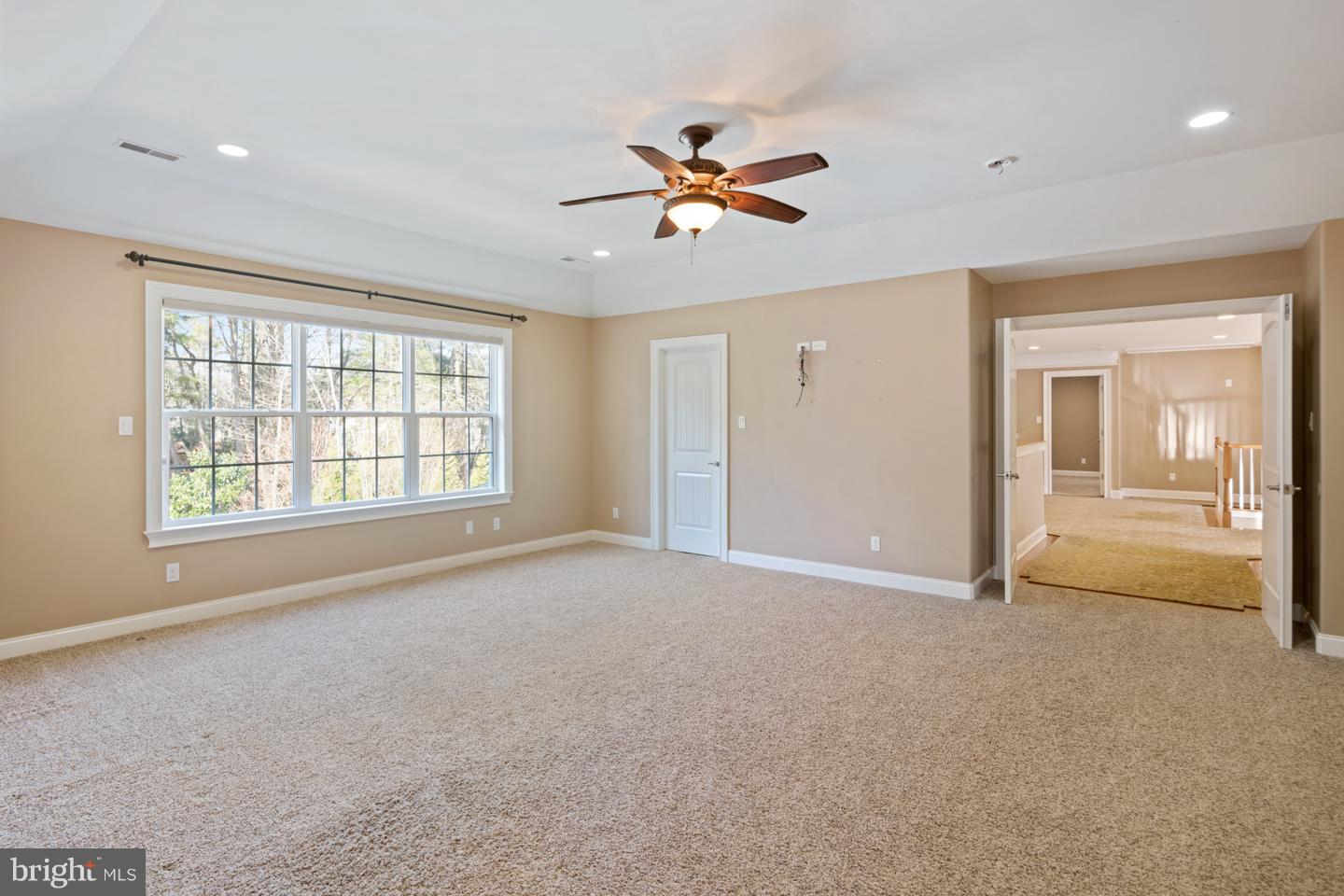 211 Kresson Gibbsboro Road Voorhees, NJ 08043 - Photo 19 of 35 Master suite