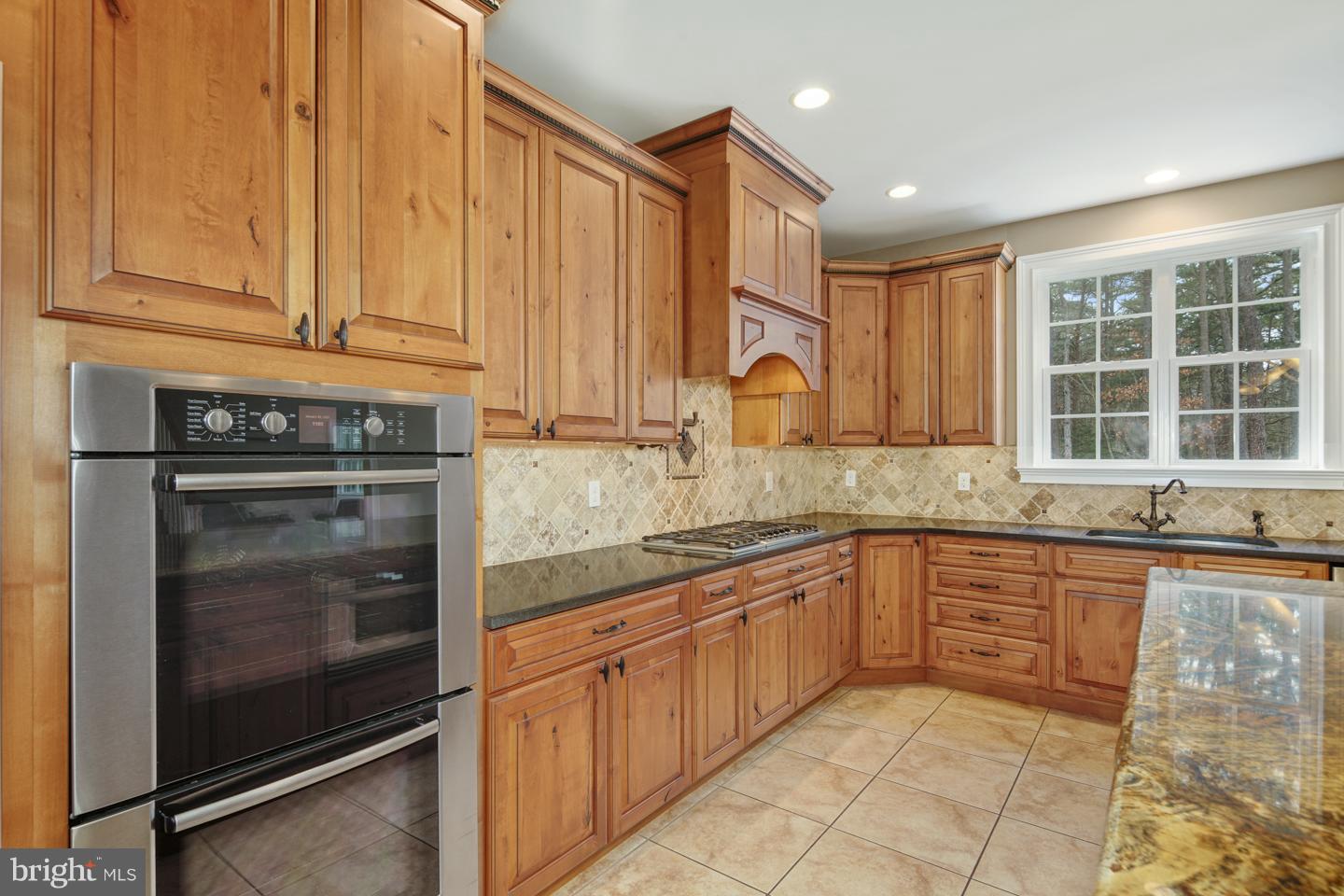 211 Kresson Gibbsboro Road Voorhees, NJ 08043 - Photo 6 of 35 Tons of cabinetary & counter space