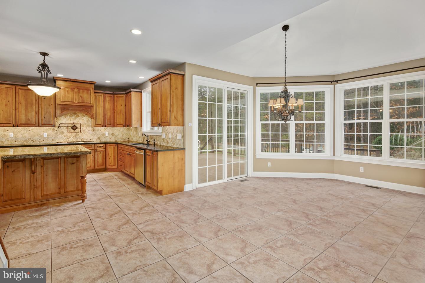 211 Kresson Gibbsboro Road Voorhees, NJ 08043 - Photo 7 of 35 Kitchen & breakfast area. Door directly onto deck