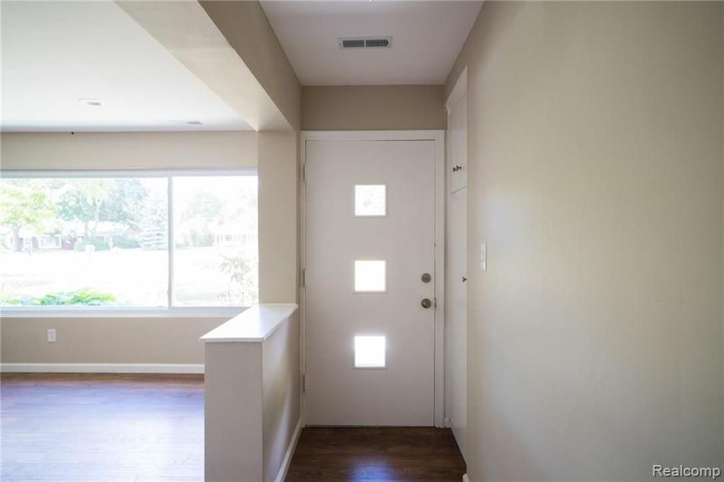 16175 West 13 Mile Road Southfield, MI 48076 - Photo 9 of 31