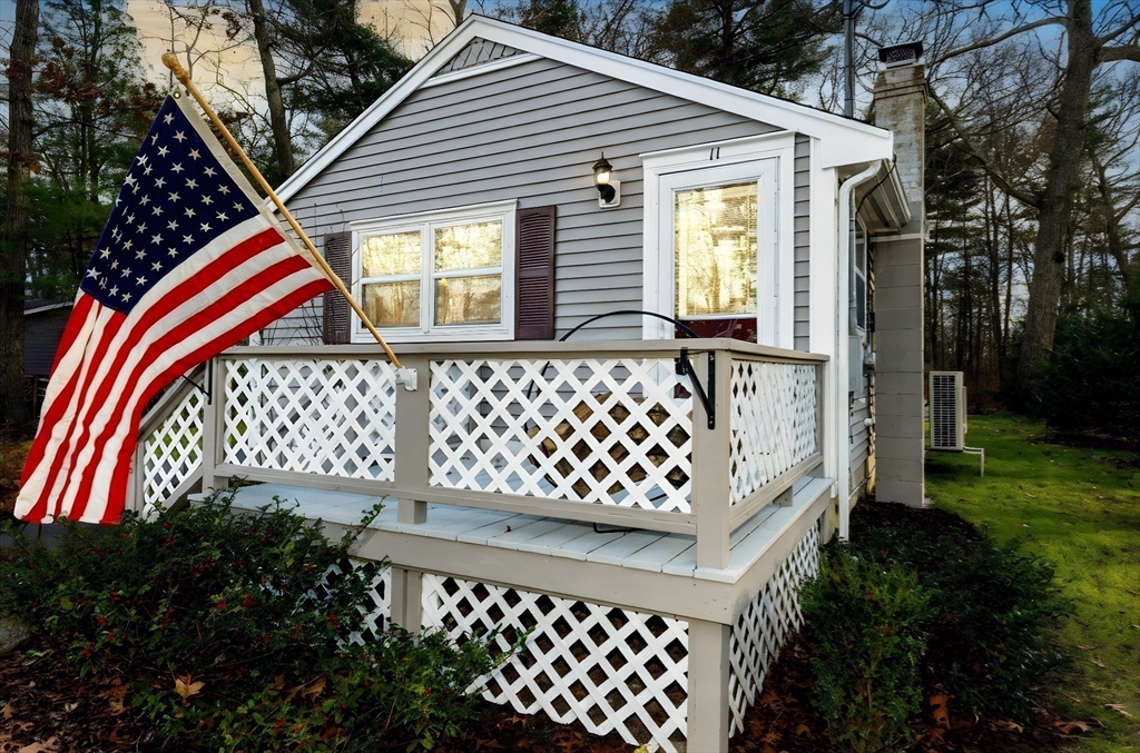 11 Acre Road Norton, MA 02766 - Photo 4 of 26