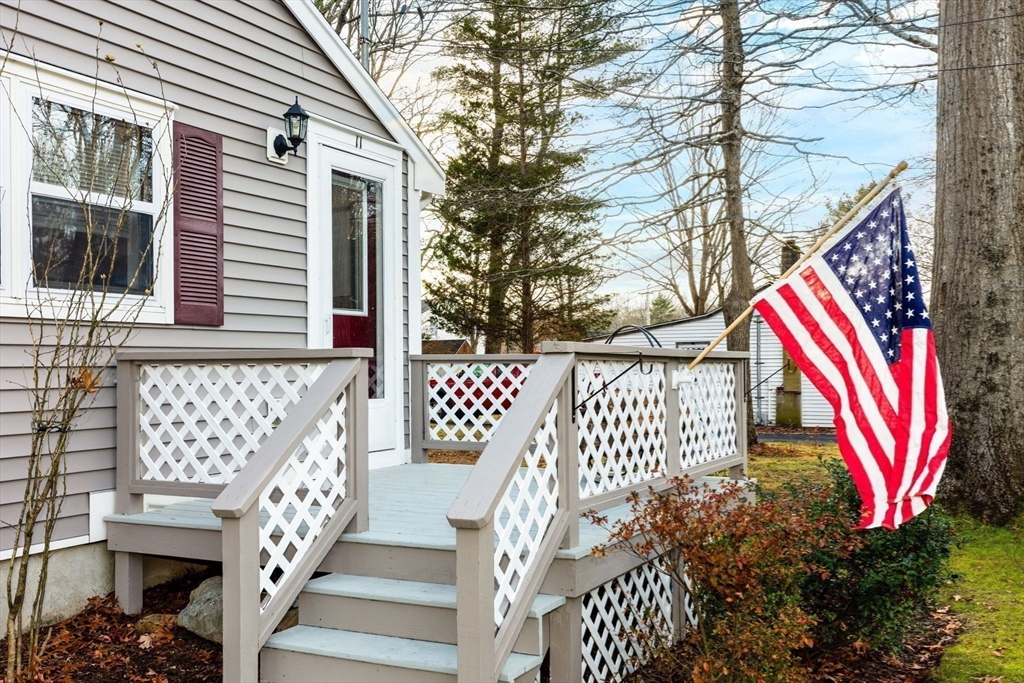 11 Acre Road Norton, MA 02766 - Photo 5 of 26