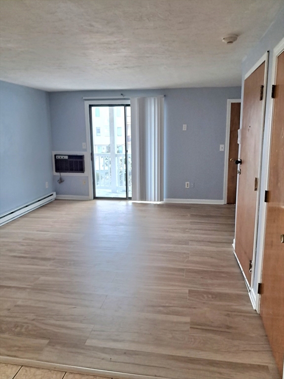 11 Hulbert Road, Unit 13 Worcester, MA 01603 - Photo 8 of 25 Gallery Image 8