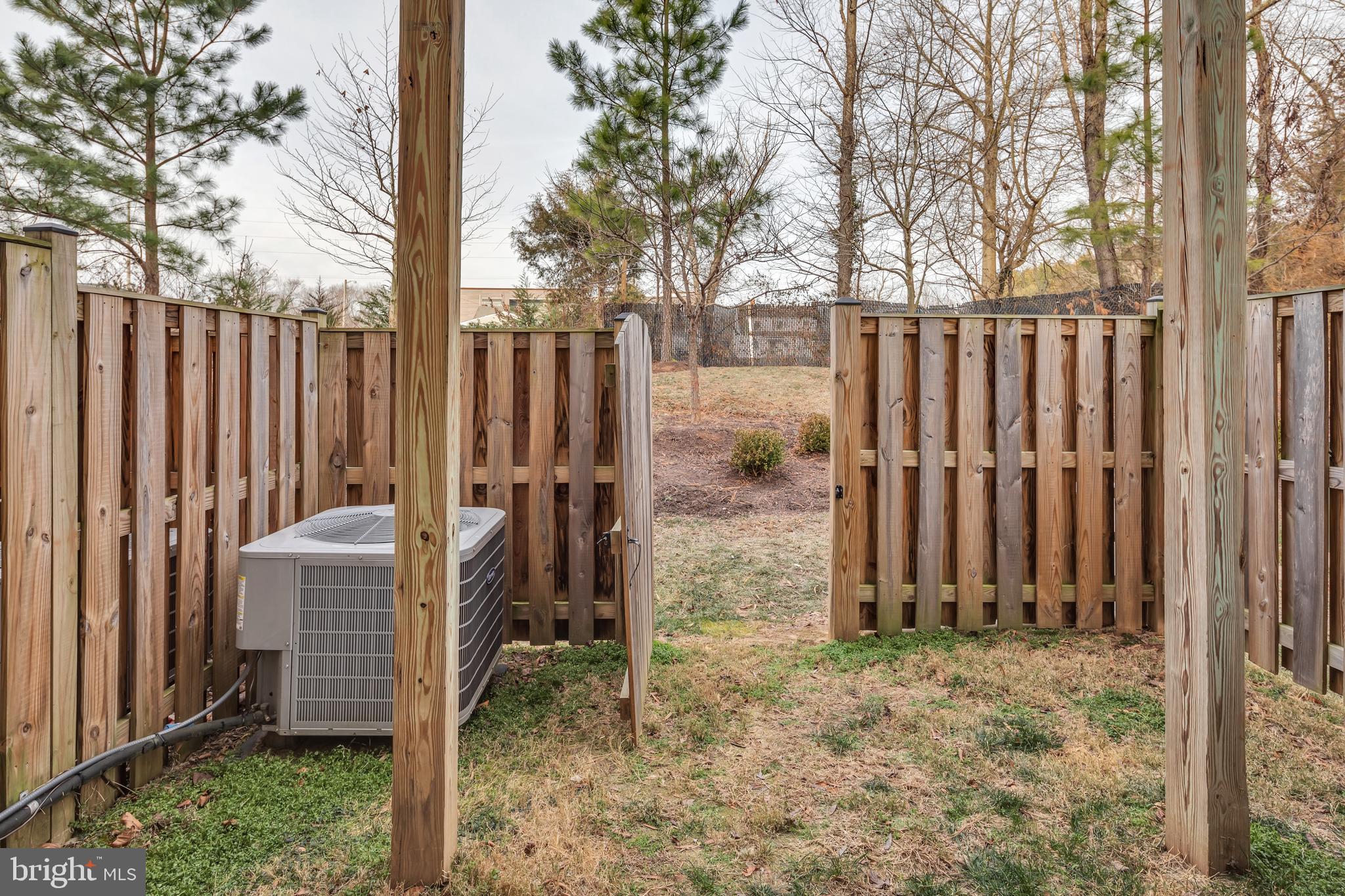 7450 Riding Meadow Way Manassas, VA 20111 - Photo 19 of 22 Gallery Image 19