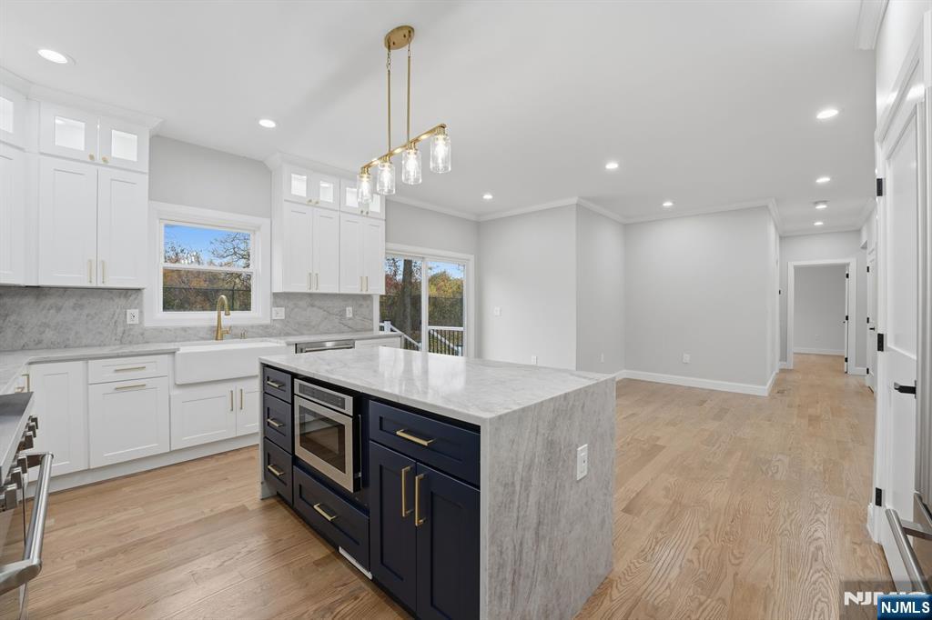 20 Barnsdale Road Wayne, NJ 07470 - Photo 12 of 40