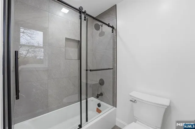 $969,000 | 20 Barnsdale Road, Wayne, NJ 07470