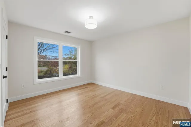 $969,000 | 20 Barnsdale Road, Wayne, NJ 07470