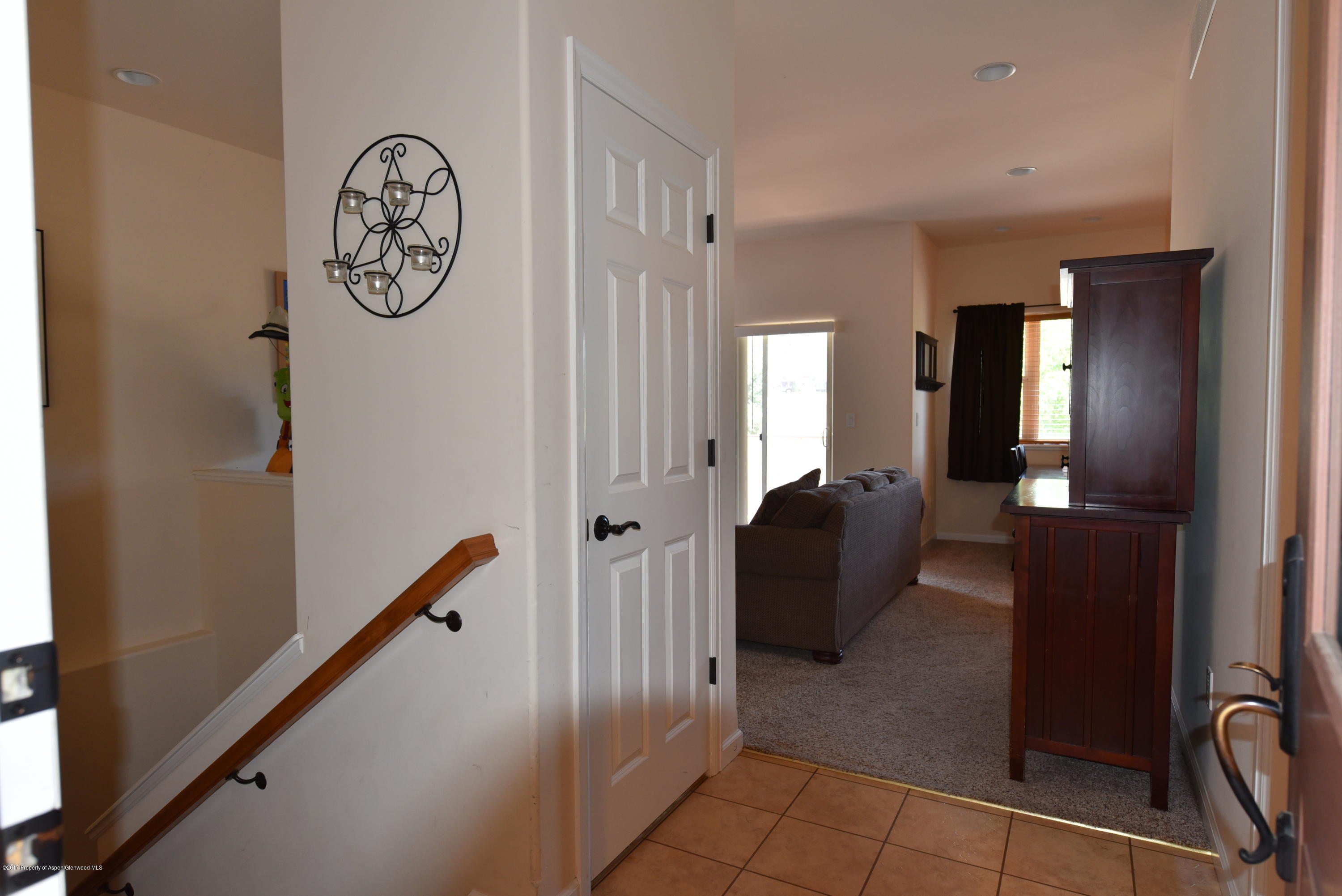 80 Castle Ridge Drive New Castle, CO 81647 - Photo 4 of 14 DSC_1063