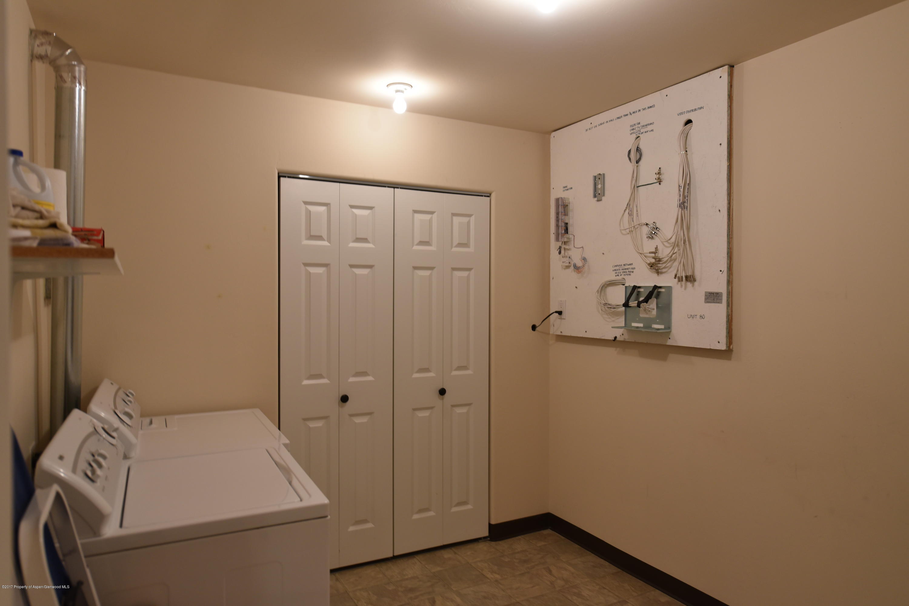 80 Castle Ridge Drive New Castle, CO 81647 - Photo 10 of 14 DSC_1075