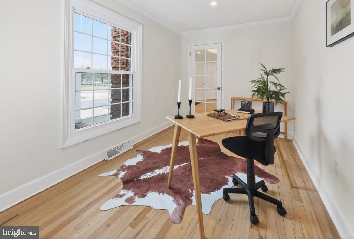 150 Windsor Road Robbinsville, NJ 08691 - Photo 28 of 60 Office