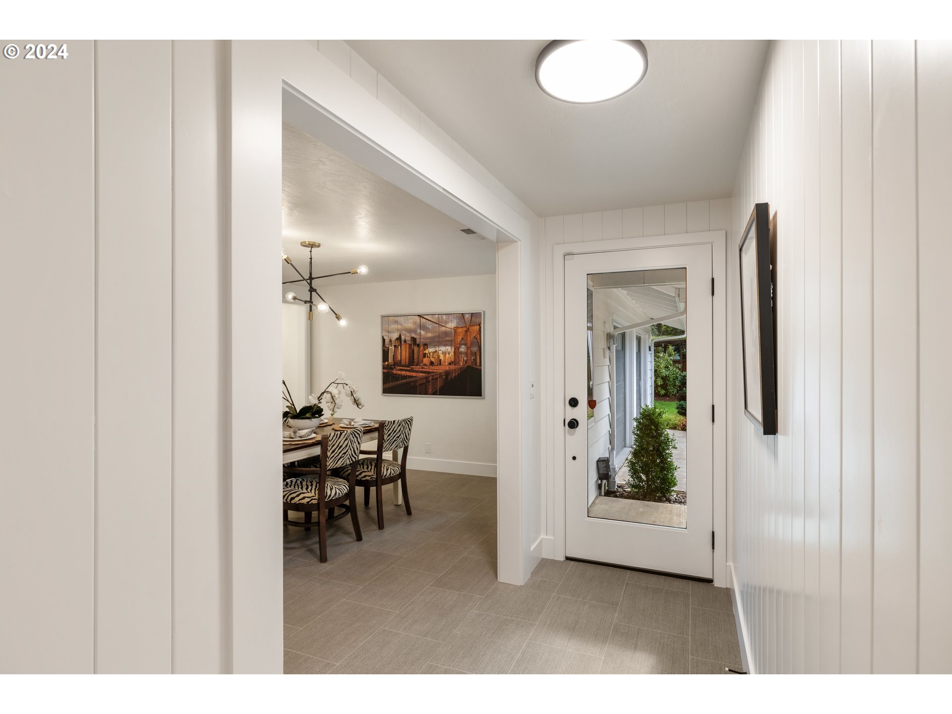 6210 Childs Road Lake Oswego, OR 97035 - Photo 6 of 48 Gallery Image 6