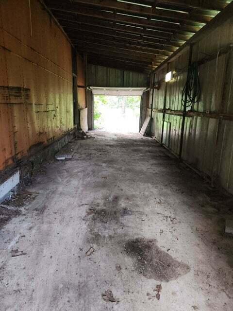 291 Blankenship Road Talcott, WV 24981 - Photo 38 of 43 Garage workshop 50x 20 Interior