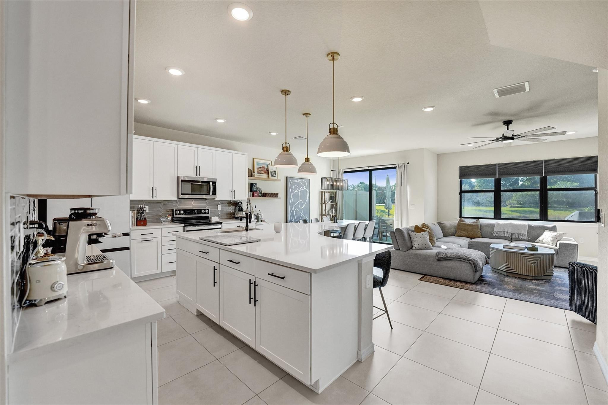 2118 Appleton Circle South Fort Lauderdale, FL 33309 - Photo 8 of 70 Photo 8