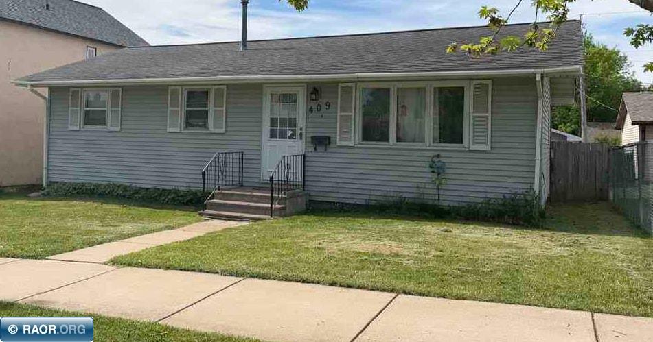 409 6th Street Southwest Chisholm, MN 55719 - Photo 1 of 3