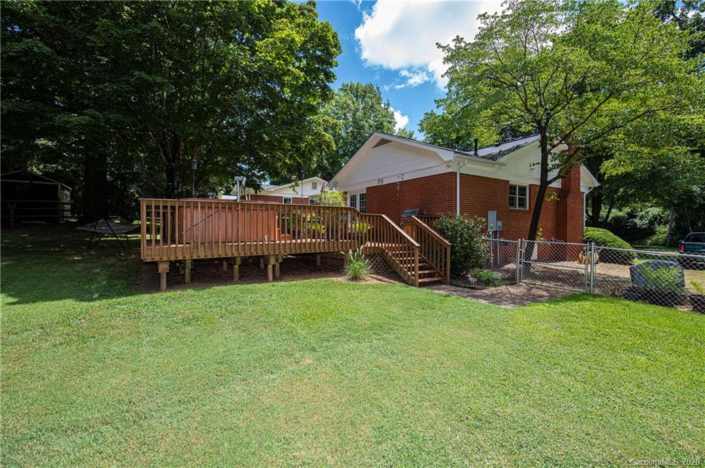 1101 Barkley Road Charlotte, NC 28209 - Photo 25 of 25 Gallery Image 25
