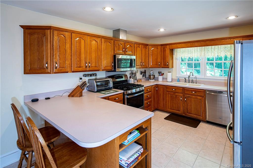1101 Barkley Road Charlotte, NC 28209 - Photo 7 of 25 Gallery Image 7