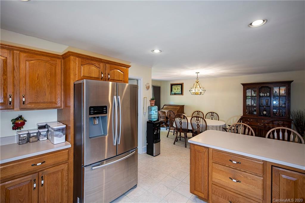 1101 Barkley Road Charlotte, NC 28209 - Photo 10 of 25 Gallery Image 10
