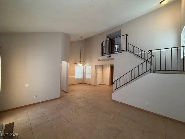 $2,100 | 516 Inness Avenue, Henderson, NV 89011