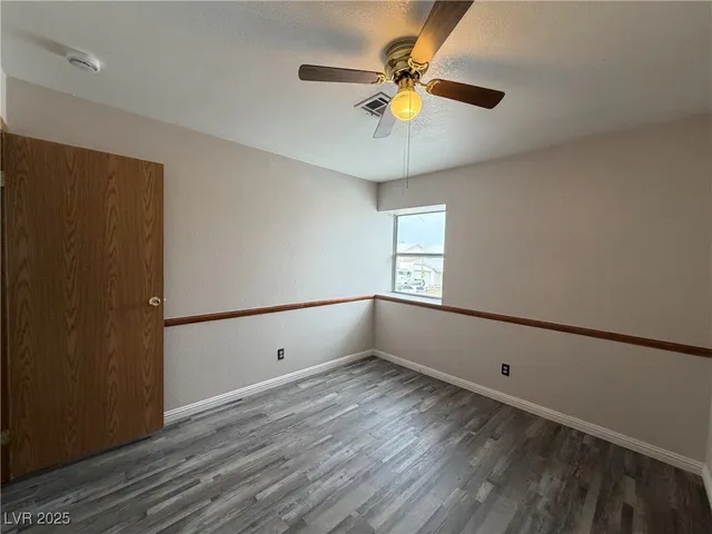 $2,100 | 516 Inness Avenue, Henderson, NV 89011