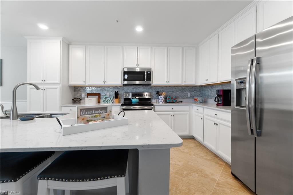 9596 Trevi Court, Unit 5412 Naples, FL 34113 - Photo 5 of 15