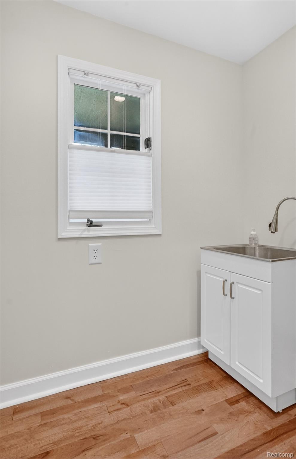 6182 Ledwin Drive Troy, MI 48098 - Photo 23 of 32 23.jpg