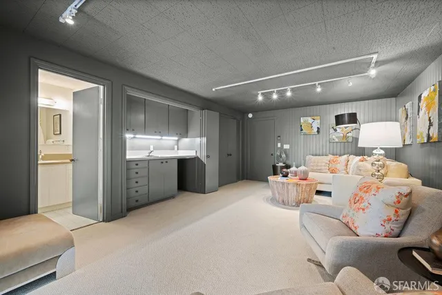 $3,995,000 | 2270 Beach Street, San Francisco, CA 94123