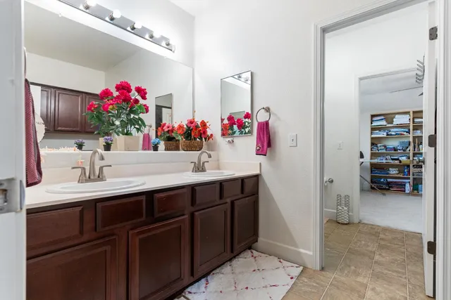 $1,125,000 | 230 Hawkcrest Circle, Sacramento, CA 95835