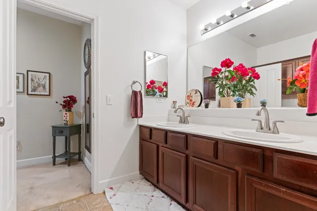 $1,125,000 | 230 Hawkcrest Circle, Sacramento, CA 95835