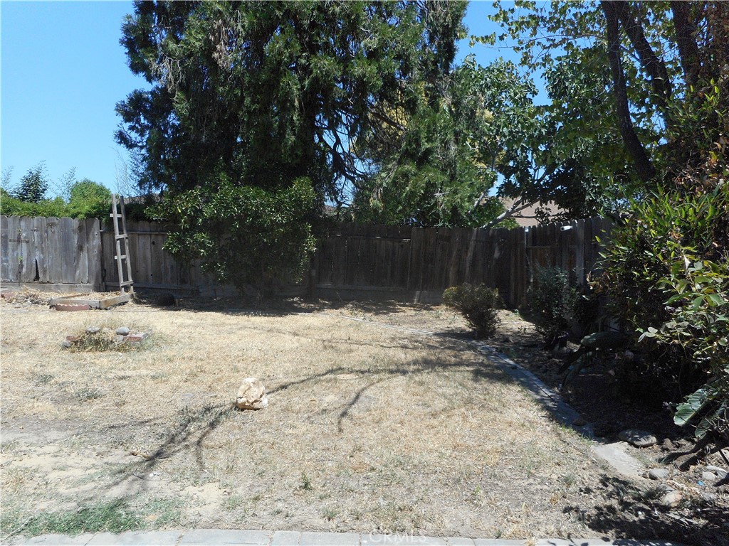 447 Gail Court Merced, CA 95348 - Photo 5 of 10
