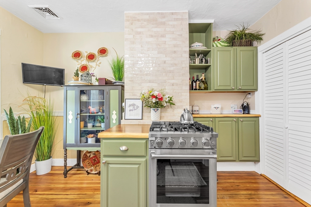 109 Sheridan Street, Unit 3 Boston, MA 02130 - Photo 12 of 24
