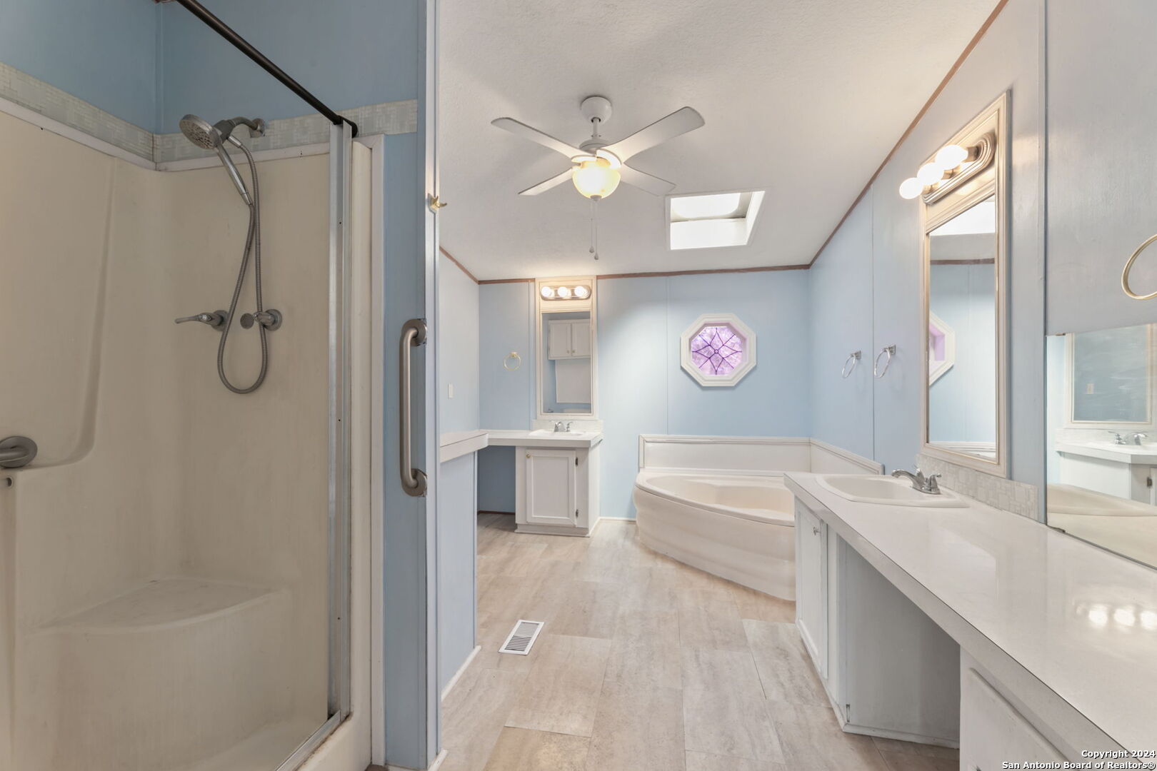 337 County Road 2518 Moore, TX 78057 - Photo 27 of 34