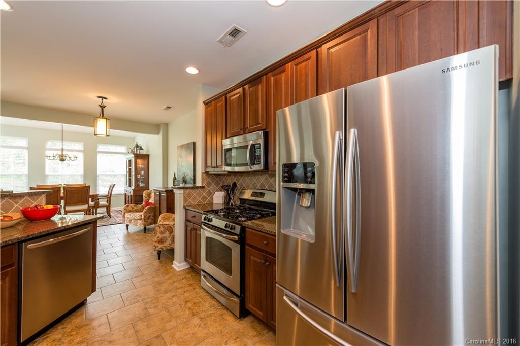 725 Prospect Lane, Unit 725 Fort Mill, SC 29708 - Photo 3 of 21