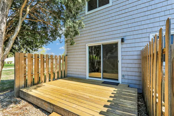 $169,900 | 1937 Blackthorn Drive, Unit 1937, Champaign, IL 61821